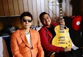 Acap kali memilih nama besar untuk berkolabarasi, timbul tanggapan mengenai duo hip hop, kmy kmo dan luca sickta ini sengaja mencari ruang populariti segera sahaja. Rebah Di Kl Sentral Adik Jamal Abdillah Meninggal Dunia Akibat Sakit Jantung Hiburan Mstar