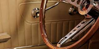 But that doesn't mean they drive there are very few things that are as dangerous for drivers as reading while behind the wheel. In The Driver S Seat The Ins And Outs Of Road Head Volonte