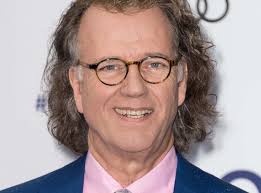 Com voz e identidade marcante, cha. Andre Rieu Concerts Wife Net Worth And More Facts About The Violinist Classic Fm