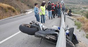 Un accidente, incidentes, más retrasos y contratos a dedo agustín rivera. Los Motoristas Muertos En Accidente Aumentan Tras Siete Anos De Caida Espana El Pais