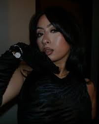 colombiana (@basicallyyelitza) • Instagram photos and videos