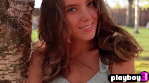 All natural Katya Clover posed outdoor - uiPorn.com