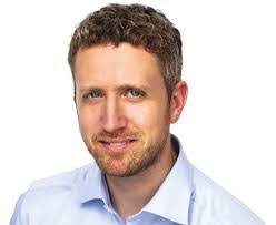 Wayne Duguay's Instagram, Twitter & Facebook