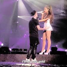 Pin On Ariana Grande