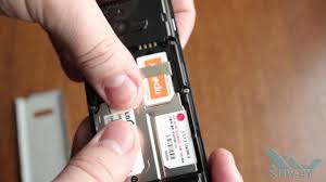 Как вставить SIM-карту в LG A390 (XHW ...