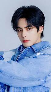 Hairstyle korean male 2020 it is suitable for you, the best hairstyles are fortunate. Bangs Hairstyles Korean Men Hairstyle Korean Hairstyle Korean Haircut