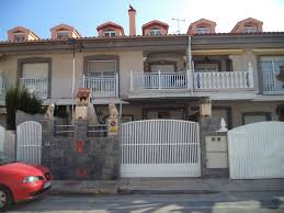 La vivienda se encuentra en la segunda planta de un edificio con ascensor construido en 2007, en una urbanización con amplias zonas estupenda casa de 306m2 situada en san pedro del pinatar, luminosa y muy amplia. Venta De Casa En San Pedro Del Pinatar Tucasa Com
