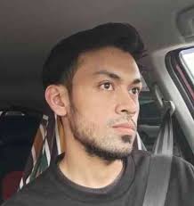 Hi all, I have the magic V2, love the phone overall but the cameras are  utter rubbish. If I try to zoom using photo or video at more than 2.5x zoom  it's