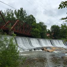 Trek the glendale shoals trail for a short, scenic walk along the high trestle bridge. Explore Glendale Shoals Today Stroll The Nature Trail And Goodall Environmental Center Grounds Kayak The Lawson S Fork Cre Nature Trail Glendale Get Outdoors