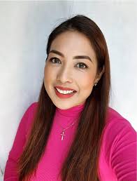 Maraming Salamat din kay Mr. and Mrs. Charlie Sunshine Lim and to Heritage  Productions. Congratulations to the winners and to all amazing Bisaya  artists and performers. To my fans thank you again