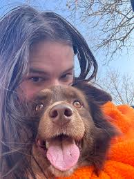 Vet student offers petsitting and housesitting services in Knoxville