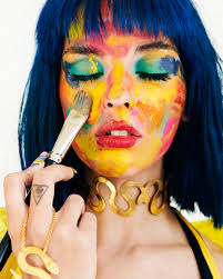 Kim Howells — Fashion, Style, Brand Intelligence News 2007-19