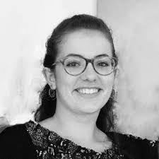 Mary Robles's Instagram, Twitter & Facebook