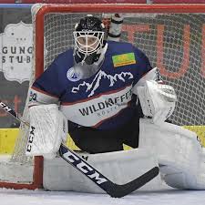 Wenn sie die cm angabe herausgefunden haben, können sie diese in dem größengenerator eingeben um herauszufinden, welche auswahl sie bei der bestellung treffen müssen. Elias Fischbacher Schliesst Sich Eishockey Verein In Israel An Eishockey