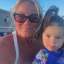 Vinny, the jeans Luigi Mangione is wearing, are called “Wet Jeans; “he did  not pee himself. This is a pair