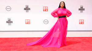 After going virtual like nearly every single award show last year, the 2021 bet awards has returned to the microsoft we are looking forward to spotlighting and celebrating black women during this year's show, recognizing them for everything they've accomplished and applauding them for what's to come. F6udofr96l3tqm
