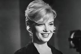 Harry herceg feleségét nem Meghannak hívják eredetileg