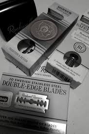 Safety Razors Replacement Blades Blade Safe Swiss Knife Shop In 2020 Safety Razor Shaving Games Wet Shaving