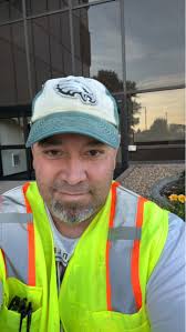 Cheering from LaVernia, Texas!! 🧡💙