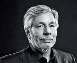 Antonio Luiz Seabra, The economist into Brazilian beauty