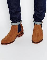 Codes promo, ventes flash, livraison offerte, trouvez le produit de vos rêves à prix réduit ! Bottines Chelsea Bottines Chelsea En Daim Noir Et Marron Chaussures Habillees Pour Hommes Bottines Chelsea Homme Chaussures Habillees