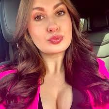 Loren Pierce (@lorenmorris_)