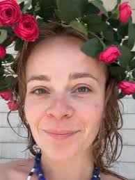 Isabel Riley (@isabelriley.artist) • Instagram photos and videos