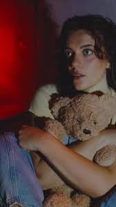 WORLD DIDN’T END out everywhere now! https://tr.ee/BK42BQoS4J Listen  wherever you listen to music!🎧 #singersongwriter #newsong #NewMusicAlert