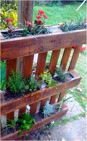 Pin By Brutevel On Diy In 2020 Zahrada Drevo