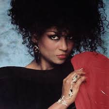 Millie Scott biography