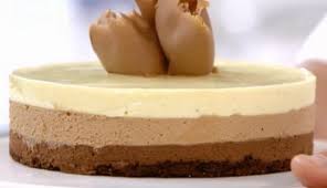 Torta ai tre cioccolati knam. Ricette Bake Off Extra Dolce Mousse Ai Tre Cioccolati Di Ernst Knam Ultime Notizie Flash
