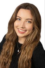 Isabella Little's Instagram, Twitter & Facebook