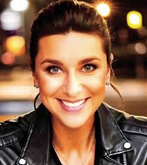 This Social Group is Serving Up Pizza, Fun & Friendship