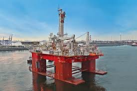 Sembcorp marine is a leading global marine and offshore engineering group, specialising in a full spectrum of integrated solutions in ship repair, shipbuilding, ship conversion, rig building and offshore. Sembcorp Marine Delivers Q7000 Well Intervention Semi Submersible Rig To Helix Sembcorp Marine Ltd