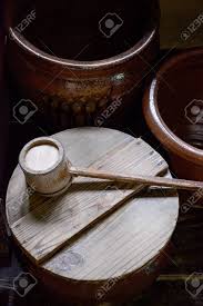 See more of utensilios de cocina on facebook. Casa Japonesa Utensilios De Cocina Botella De Agua Y Cucharon Fotos Retratos Imagenes Y Fotografia De Archivo Libres De Derecho Image 75316774