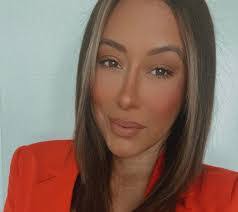 Tiffany Geer's Instagram, Twitter & Facebook