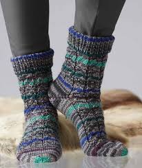 Warm und gemã¼tlich wolle socken/hausschuhe, gemacht, um ihre fã¼ãÿe bequem und. Iglu Color Socken Socken Stricken Socken Stricken Anleitung Socken Stricken Muster