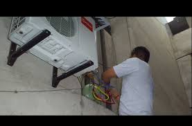 Contamos con personal certificado y calificado para suministrar, vender, instalar y reparar aparatos de. 91 129 87 84 Reparacion De Aire Acondicionado En La Moraleja