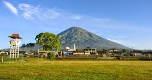 Cara menggambar matahari terbit di pegunungan untuk anak sd youtube. 2 Gunung Yang Sering Digambar Anak Sd Ternyata Benar Benar Ada Jadiberita Com
