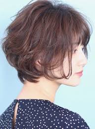 大人可愛い秋冬ショートボブ 髪型ショートヘア ビューティーナビ ヘアスタイル ヘアスタイリング ショートパーマヘア