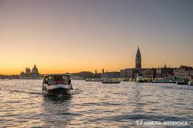 Venice is a pedestrian's city. The Quick Guide On How To Move Around In Venice Italy Venezia Autentica