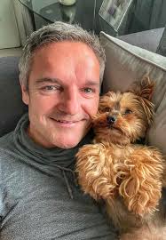 Hi all! I just wanted to introduce myself and share a photo I took of Oscar  🐶