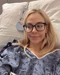 Hi from a VERY high me 😜🤓…Had a lil minor surgery today (all went well  and nothing to worry about here) but just a lil reminder to all my girlies  to check