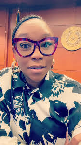 Vonda Bailey's Instagram, Twitter & Facebook