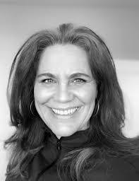 Rebecca Clark's Instagram, Twitter & Facebook