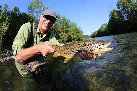 With a fishing season that never ends, the state of arkansas is full of great fishing spots waiting to be explored. The Top Trout Fishing Spots In Arkansas Ay Magazine