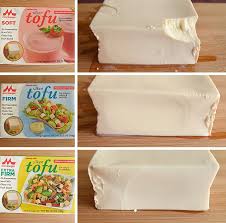 Sprinkle evenly with cornstarch, salt, garlic powder and black pepper. A Guide To Tofu Types And What To Do With Them