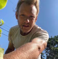 t25 #retainingwallsofinstagram @loweshomeimprovement