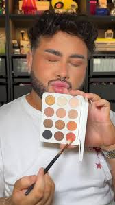 2016 makeup is so back babyyyyy and morphe new eyeshadow palettes are the  vibe! using the new flickering sands palette and this is the warm eyeshadow  must have of DREAMS #eyeshadowtutorial ...