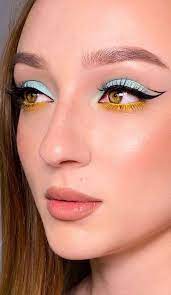 Euphoria Makeup 2021 Creative Makeup Look Makeup Trends 2021 Makeup Ideas Watercolor Eye Makeup In 2021 Monochromatic Makeup Creative Makeup Looks Blue Eye Makeup